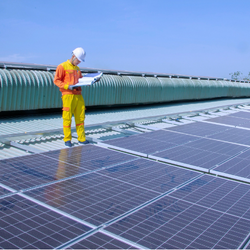 Installazione di impianti solari fotovoltaici e di sistemi di accumulo: le condizioni per la detrazione e l’indicazione nel 730