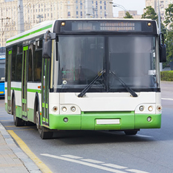 Mezzi pubblici di trasporto, mascherine Ffp2 obbligatorie fino al 30 settembre 2022